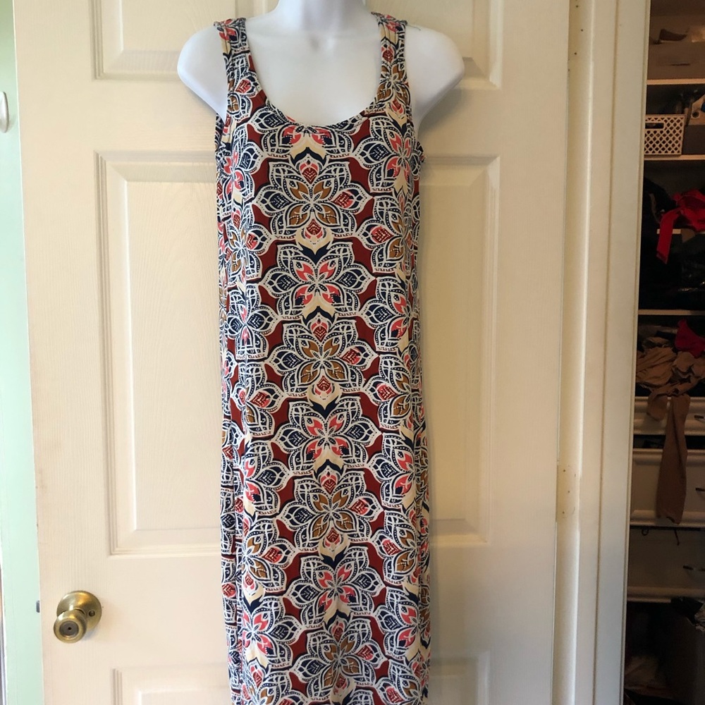 Pretty fitted dress. Soft and stretchy.